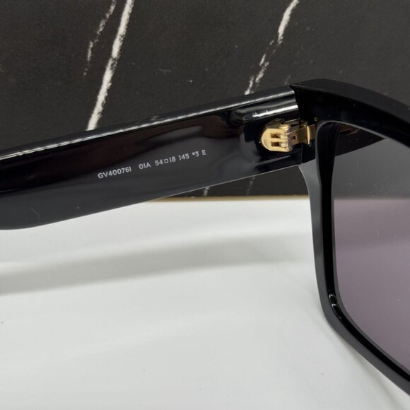 NEW GV40076I 01A GIVENCHY WOMEN SUNGLASSES BLACK EYEWEAR GIVENCHY - Picture 9 of 11